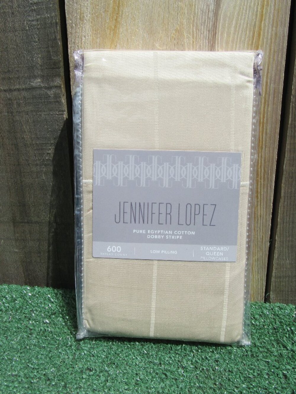 Brand New Jennifer Lopez 600 Thread Count Egyptian Cotton Standard Pillowcases